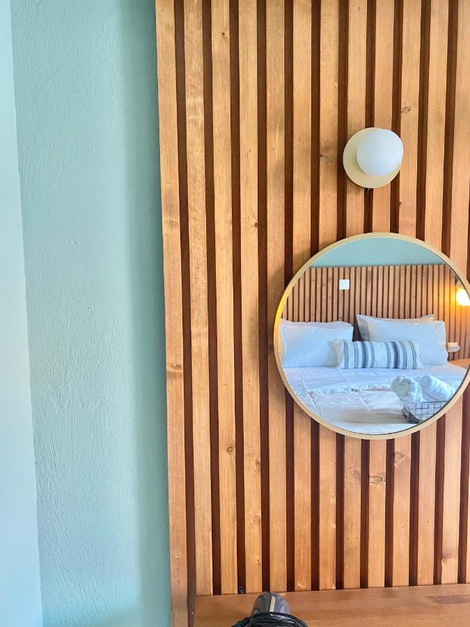 Lord Ape Suites Club Mpenitses Eksteriør billede