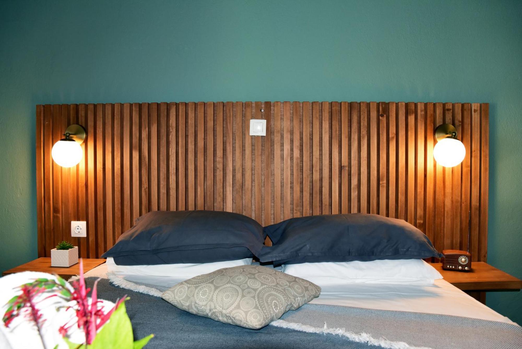 Lord Ape Suites Club Mpenitses Eksteriør billede